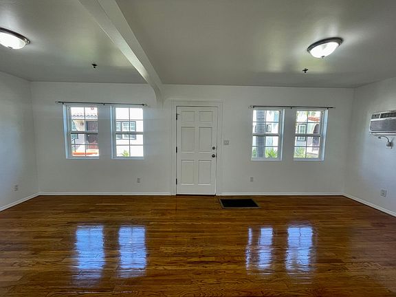 2nd image of 36 N Bushnell Ave #D