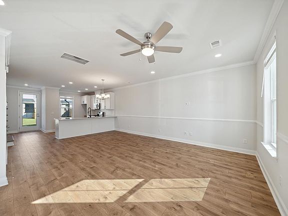 Photos of Similar home