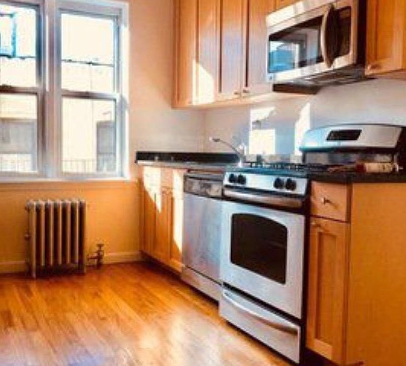 1st image of 212 Grand St APT 5B