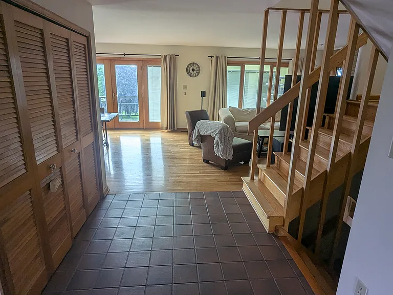 6227 Acorn Dr — Photo 10