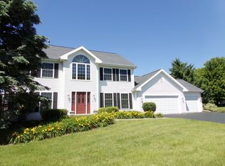 4704 Stirrup Cup Ct, Loves Park, IL 61111