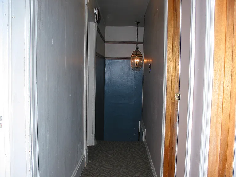 1102 W 11th Ave — Photo 22