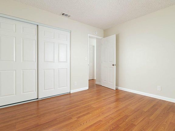 2nd image of 1213 Johnson Ave