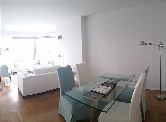 Rented by La Seven Inc. | media 15