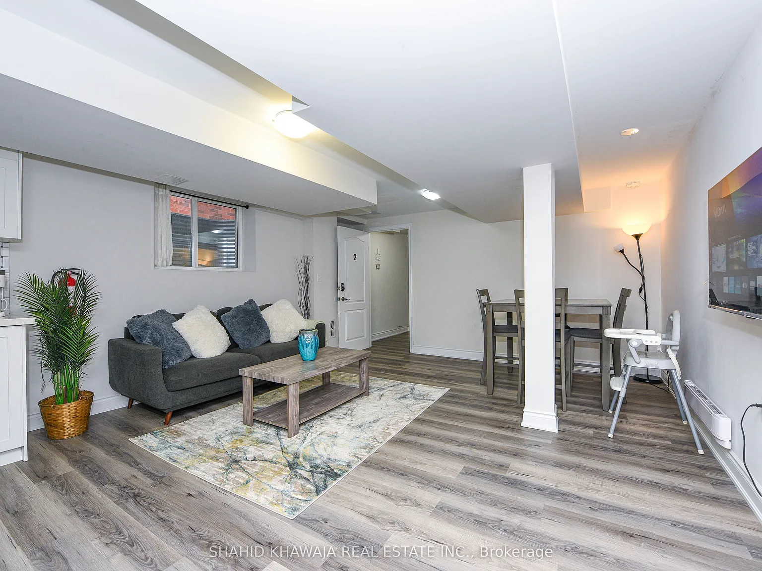 2 bed, $2,500 — Photo 4