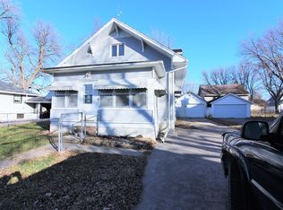 1110 2nd St, Gowrie, IA 50543