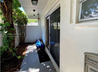 8233 SW 81st Ct, Miami, FL 33143