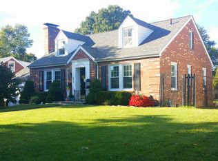 6419 Darlow Dr, Saint Louis, MO 63123