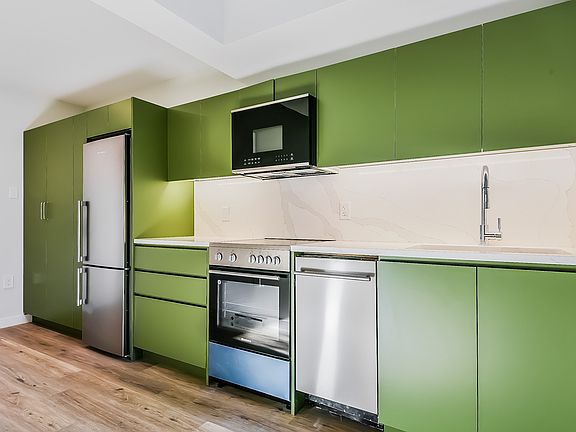 3rd image of 619 Throop Ave #4D