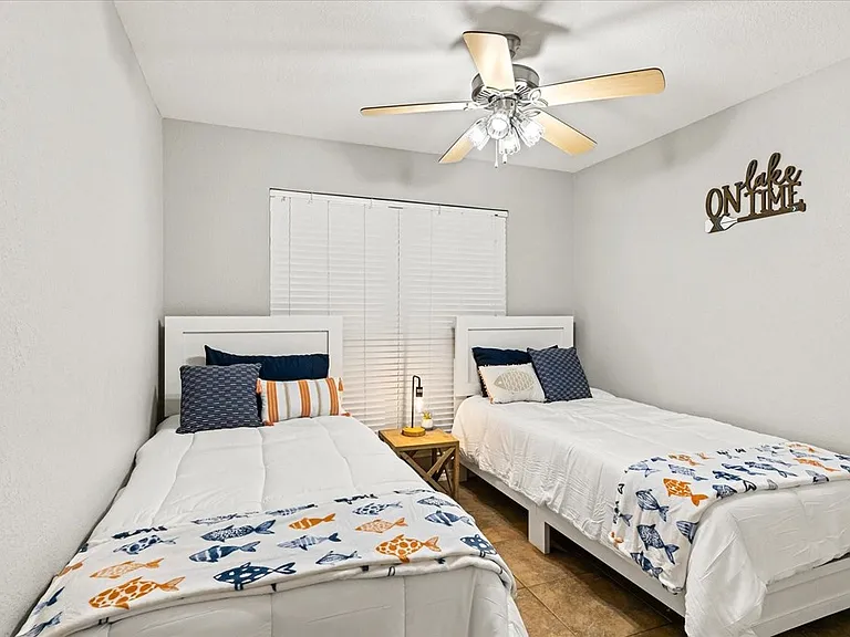 1609 Cheyenne Trl — Photo 24