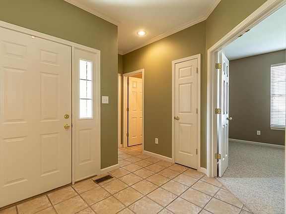 5th image of 3705 E Bridgewater Ct