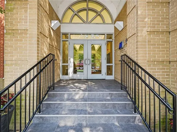 388 Boush St Unit 406, Norfolk, VA 23510