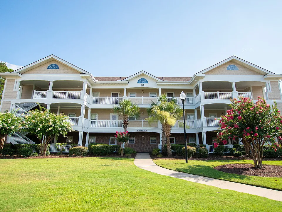 5825 Catalina Dr #723