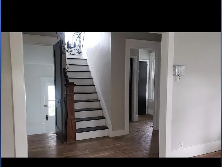1135 Boyd St — Photo 5