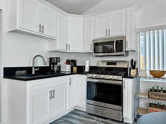 5th image of 1923 W Avenue 30 #1923