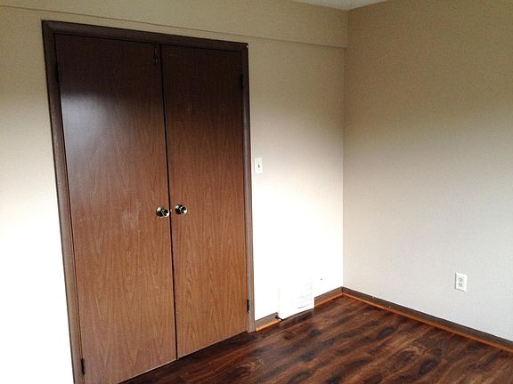 4th image of 1505 Brentwood Dr
