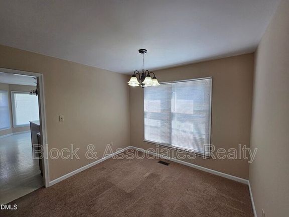 4th image of 5709 Edgebury Rd