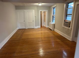 209 Center Ave APT 8, Westwood, NJ 07675