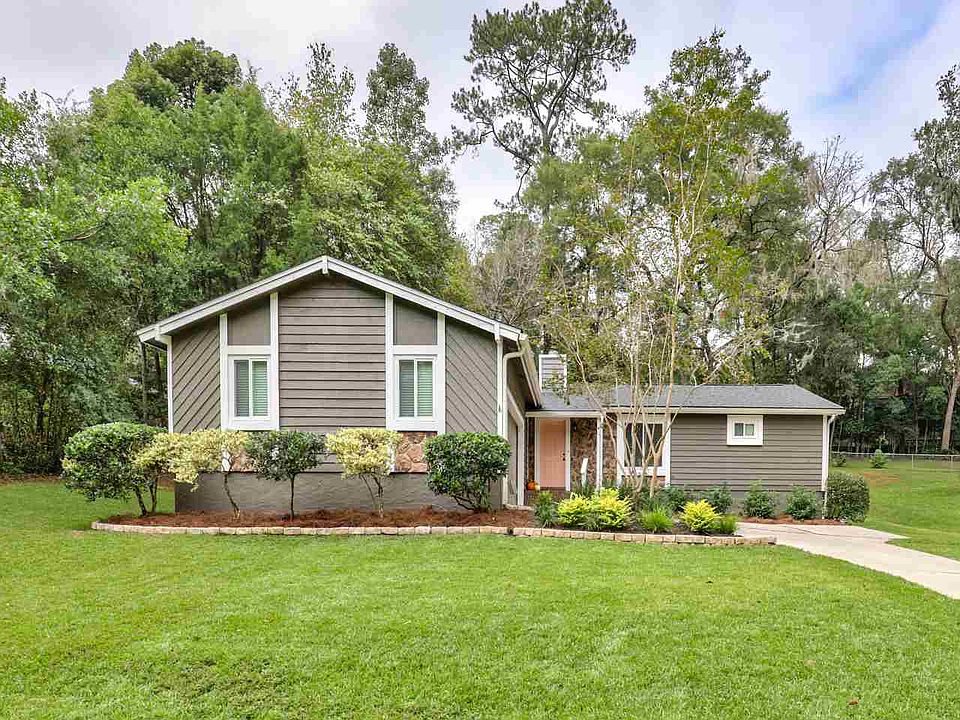1st image of 4127 Yardley Cir