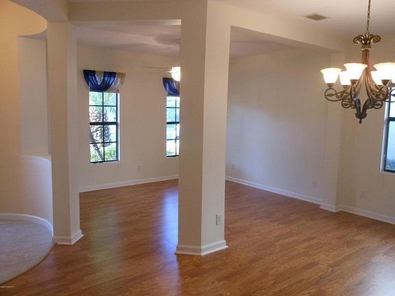 2nd image of 338 Breckenridge Cir SE