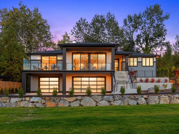 446 East Lake Sammamish Parkway SE, Sammamish, WA 98074