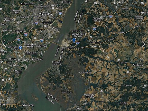 5th image of 455 Shell Rd