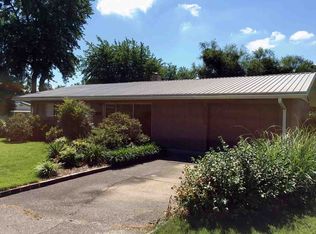 4 S 20th St, Vincennes, IN 47591