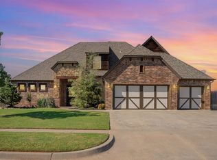 325 John Wedman Blvd, Yukon, OK 73099