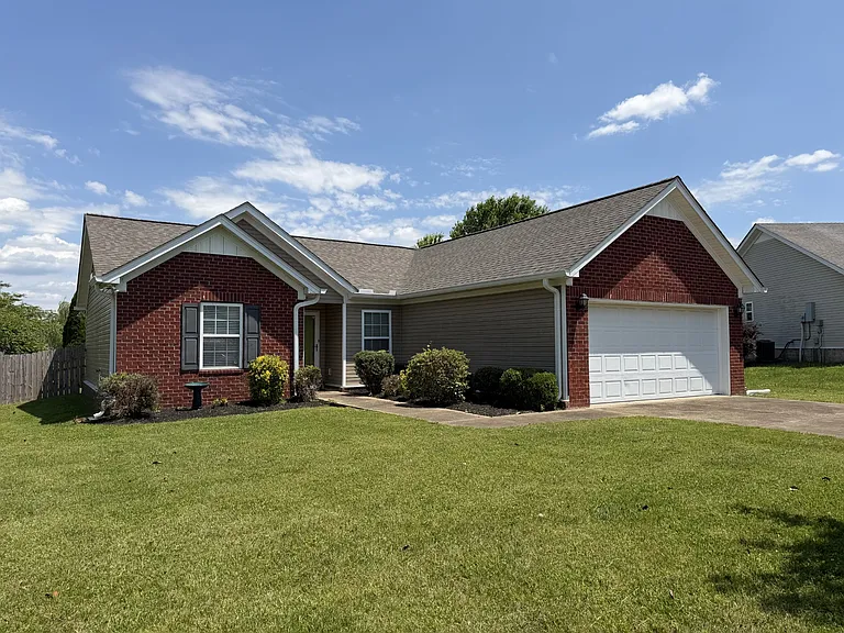 4003 Pennick Ct — Photo 2