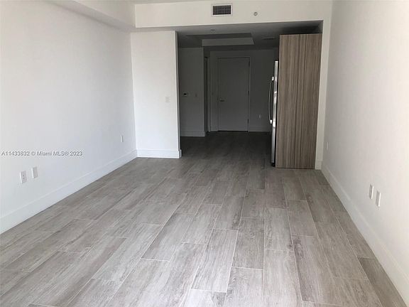 5th image of 3401 NE 1st Ave Unit 503