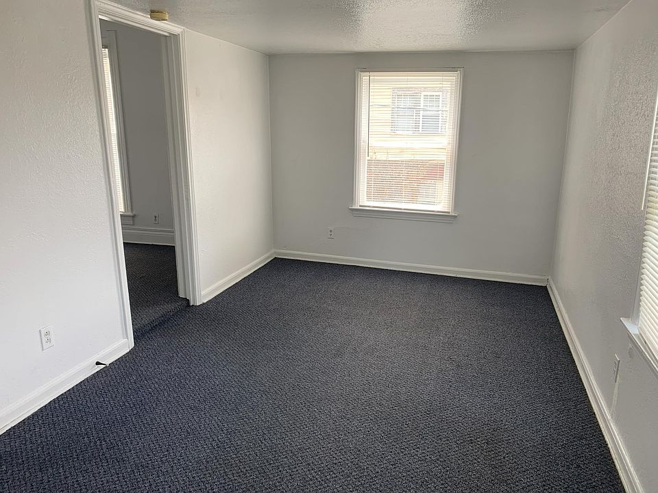 2nd image of 1304 Broadway St #3