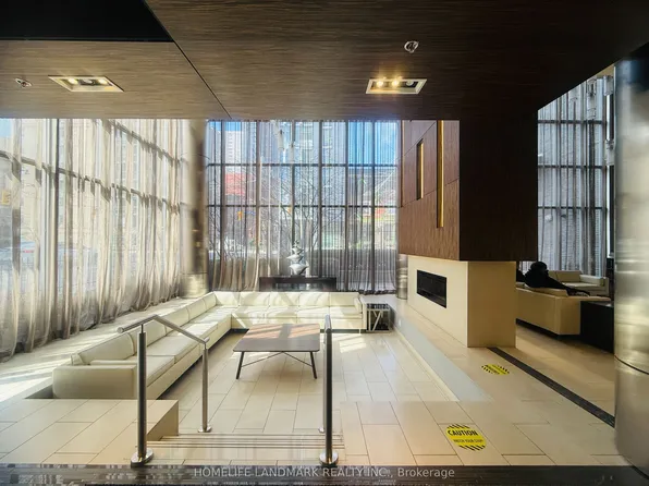 320 Richmond St E, Toronto, ON