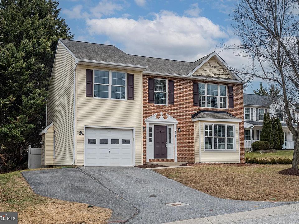 1st image of 2104 Cottage Hill Ct