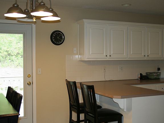 5th image of 21200 E 52nd Terrace Ct S