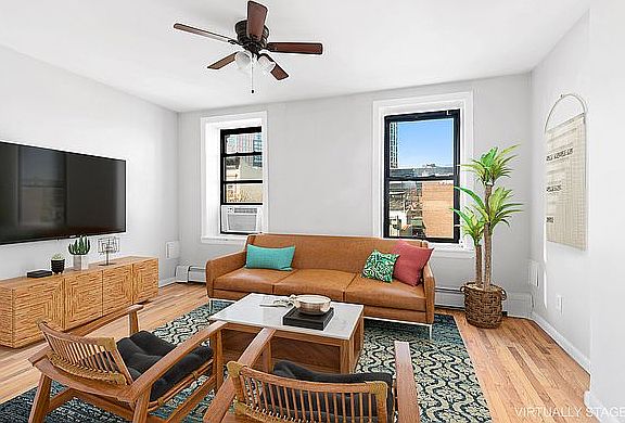 3rd image of 5 Saint Felix St APT 3