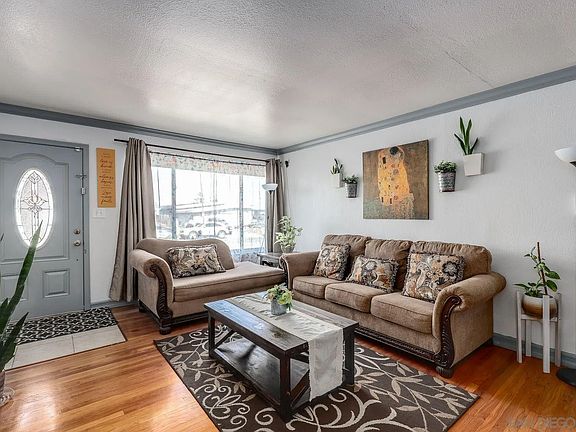 2nd image of 623 Omeara St