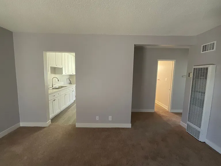 1658-1660 Lomita Blvd — Photo 2