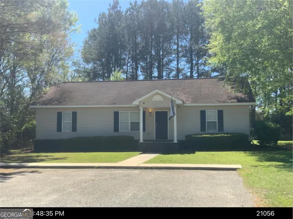 2008 Talons Lake Dr, Statesboro, GA 30458