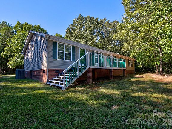 2nd image of 2682 Boxcar Rd