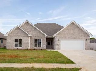 412 Zoey Grace Dr, Rogersville, AL 35652