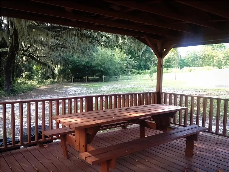 118 Millcreek Dr — Photo 37