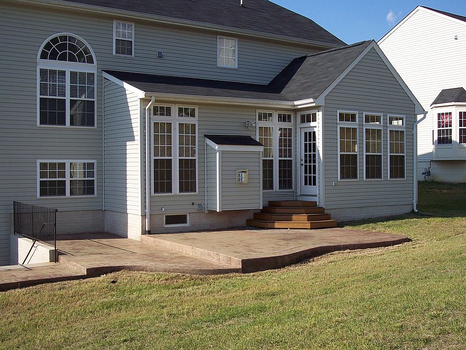 Backyard-Porch