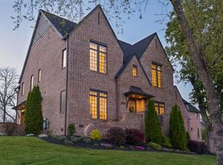 903 Elinor St, Chattanooga, TN 37405