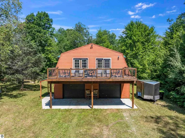 8339 Tower Rd NE, Kalkaska, MI 49646