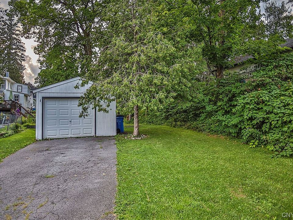 27 Farnham St, Cazenovia, NY 13035 Zillow