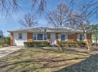 13516 E 40th St S, Independence, MO 64055