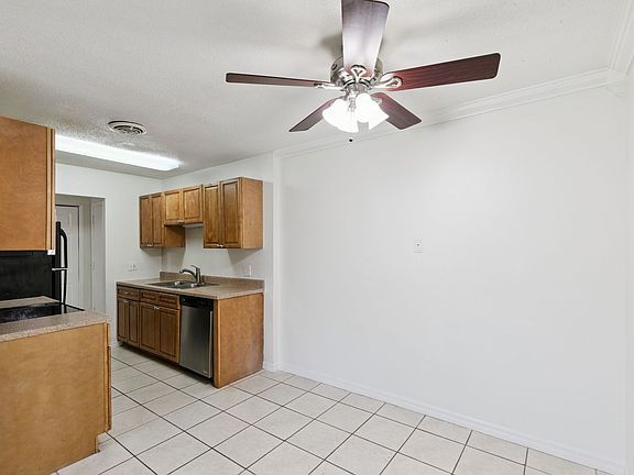 5th image of 1695 Lee Rd APT B106