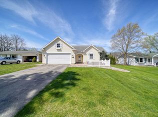 434 Helen St, Brooklyn, MI 49230