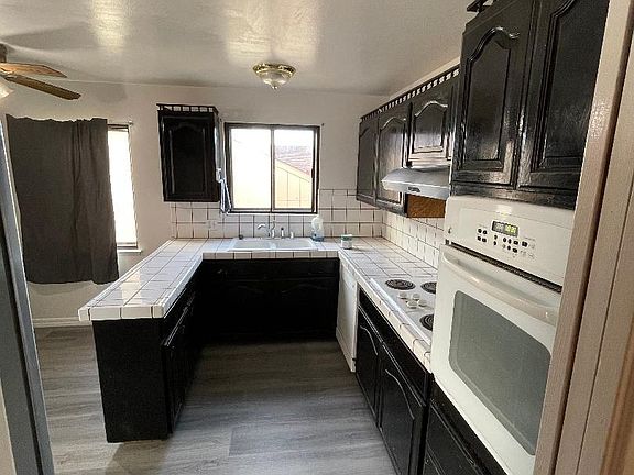 4th image of 665 Saint Francis Blvd