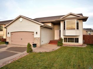 4500 S Vista Park Ave, Sioux Falls, SD 57106